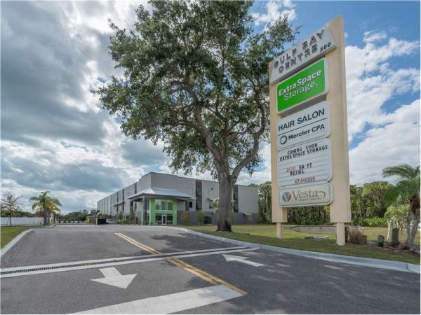 Extra Space Storage - 8978 - Englewood - Indiana Ave - 540 North Indiana Avenue