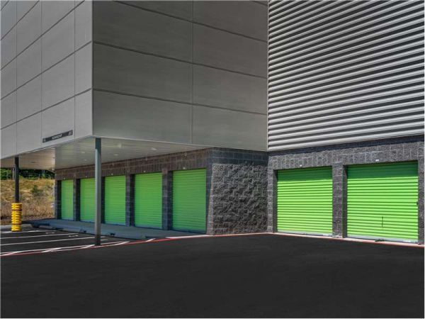 Extra Space Storage - 7133 - Lynnwood - 31st Ave W - 13822 31st Avenue West