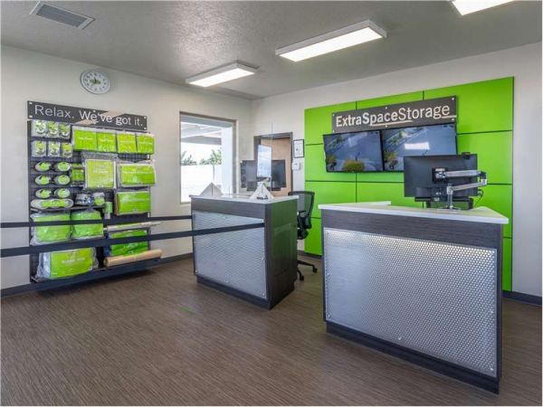 Extra Space Storage - 1914 - Rio Rancho - Abrazo Rd - 1845 Abrazo Road Northeast