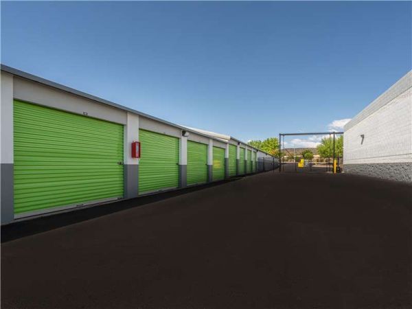Extra Space Storage - 1913 - Albuquerque - Twin Oaks Dr - 3050 Twin Oaks Drive Northwest