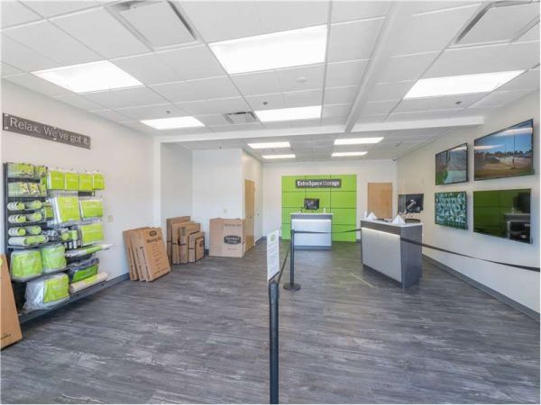 Extra Space Storage - 7112 - Youngstown - Boardman Canfield Rd - 472 Boardman-Canfield Road