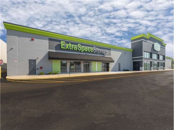 Extra Space Storage - 7112 - Youngstown - Boardman Canfield Rd - 472 Boardman-Canfield Road