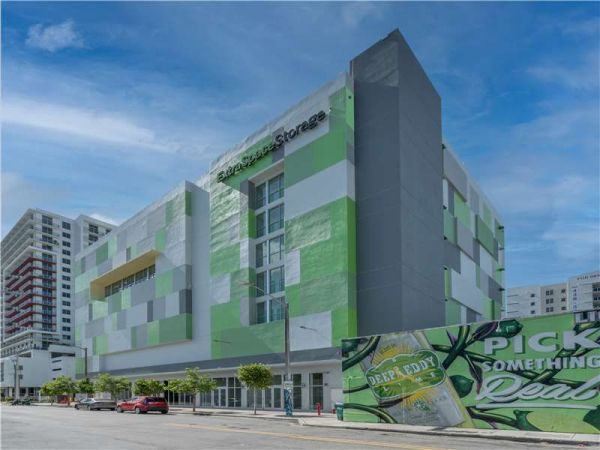 Extra Space Storage - 7312 - Miami - 26th St - 212 Northeast 26th Street