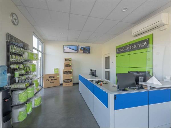 Extra Space Storage - 7327 - Spokane - 5904 S Ben Burr Rd - 5904 South Ben Burr Road