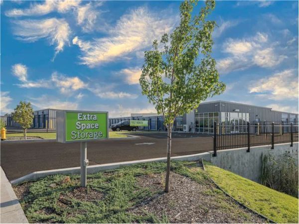 Extra Space Storage - 7327 - Spokane - 5904 S Ben Burr Rd - 5904 South Ben Burr Road