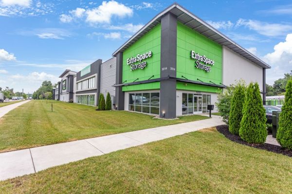 Extra Space Storage - 7085 - Louisville- N Winchester Acres - 3014 North Winchester Acres Road