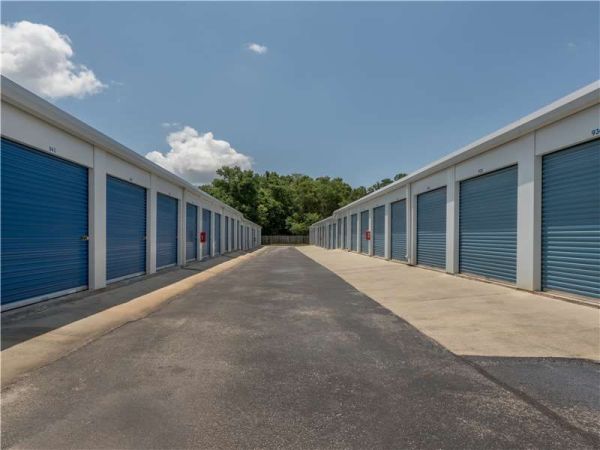 Extra Space Storage - 7411 - Milton - Vanity Fair Rd - 6065 Vanity Fair Road