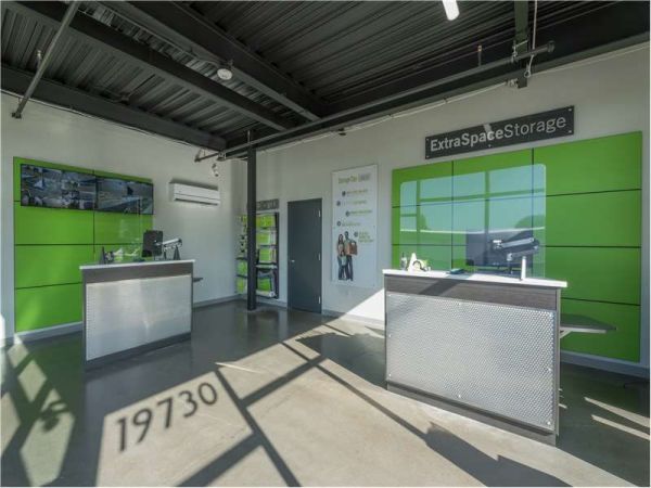 Extra Space Storage - 7269 - Beaverton - Shaw St - 19730 Southwest Shaw Street