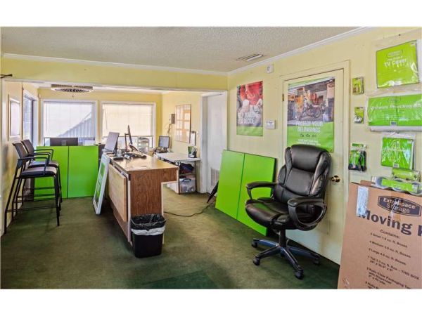 Extra Space Storage - 7459 - DeLand - N Spring Garden Ave - 499 North Spring Garden Avenue