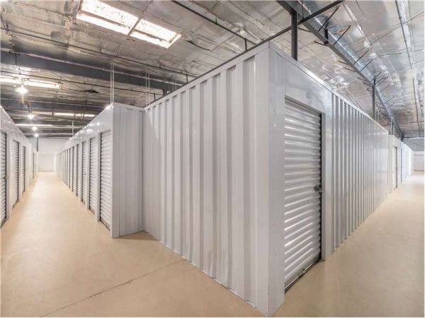 Extra Space Storage - 7482 - Mebane - Center St - 813 West Center Street