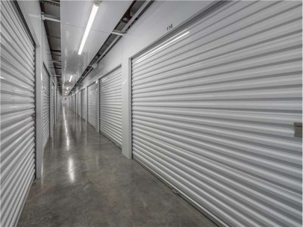 Extra Space Storage - 7475 - Winchester - Gateway Dr - 341 Gateway Drive