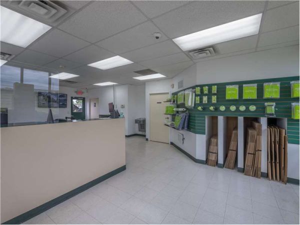 Extra Space Storage - 7471 - Ashburn - Waxpool Rd - 44690 Waxpool Road
