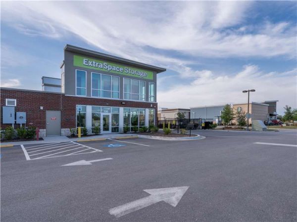 Extra Space Storage - 7414 - Myrtle Beach - Perry Rd - 130 West Perry Road
