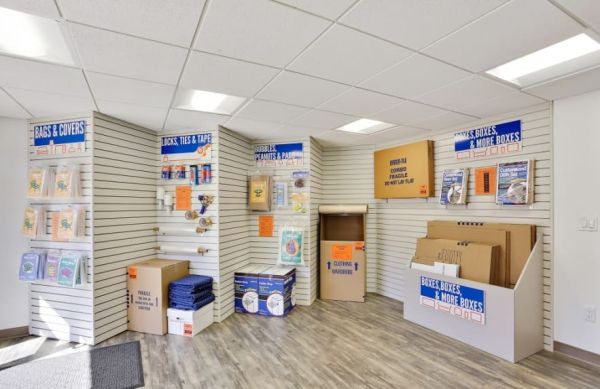 A-1 Self Storage - Mission Valley - 4680 Alvarado Canyon Rd - 4680 Alvarado Canyon Road