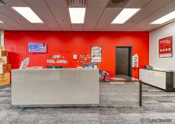 CubeSmart Self Storage IA Des Moines SE 14th St - 6155 Southeast 14th Street