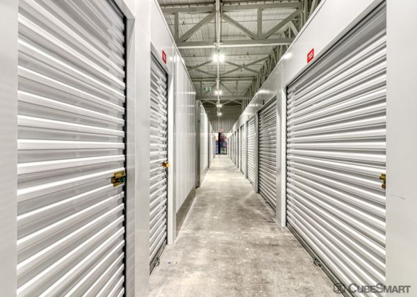 CubeSmart Self Storage IA Des Moines SE 14th St - 6155 Southeast 14th Street
