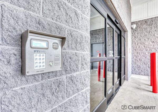 CubeSmart Self Storage - 245 West Park Loop Northwest - 245 West Park Loop Northwest