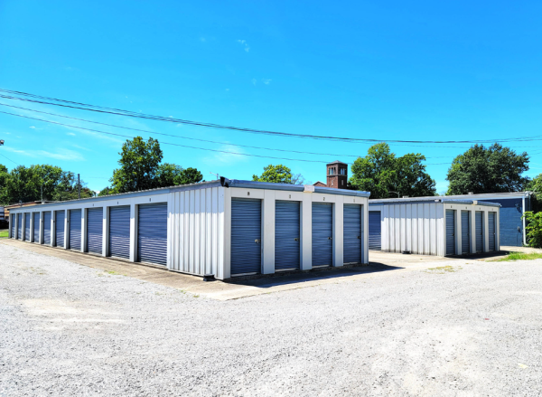Westside Storage Centralia - Broadway - 631 West 3rd Street