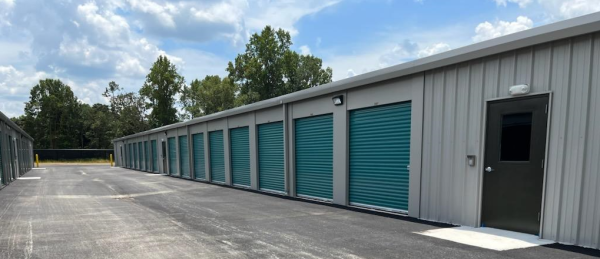 Lighthouse Storage - 2534 Bakers Bridge Road