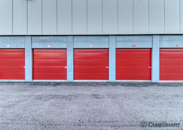 CubeSmart Self Storage - 4071 Quaker Lane - 4071 Quaker Lane