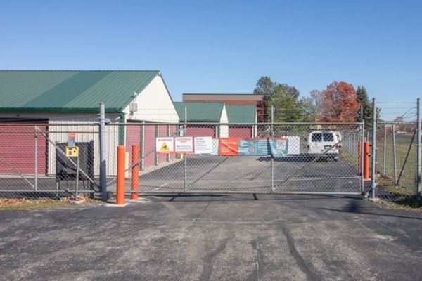 Public Storage - Zionsville - 4628 Northwestern Dr - 4628 Northwestern Dr