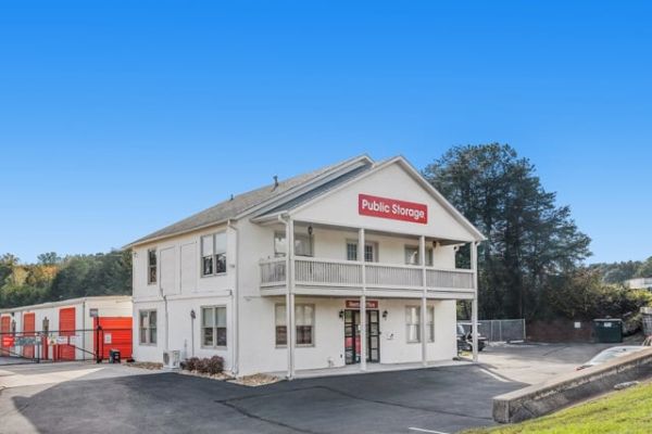 Public Storage - Woodstock - 140 Emma Ln - 140 Emma Ln