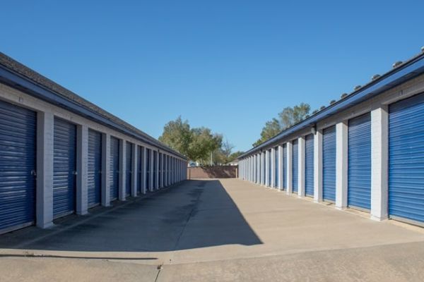 Public Storage - Oklahoma City - 2900 NW Grand Blvd - 2900 NW Grand Blvd