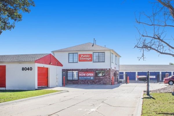 Public Storage - Oklahoma City - 8040 NW 122nd St - 8040 NW 122nd St