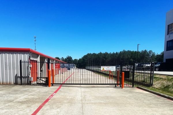 Public Storage - Tomball - 27000 Kuykendahl Rd - 27000 Kuykendahl Rd