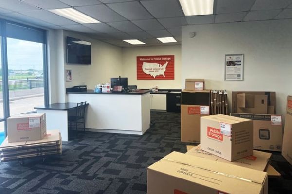 Public Storage - Rosenberg - 5601 Avenue I - 5601 Avenue I