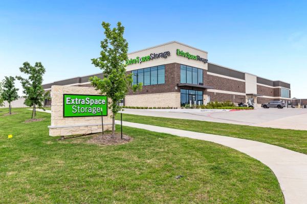 Extra Space Storage - 4245 - Anna - S Ferguson Pkwy - 501 South Ferguson Parkway