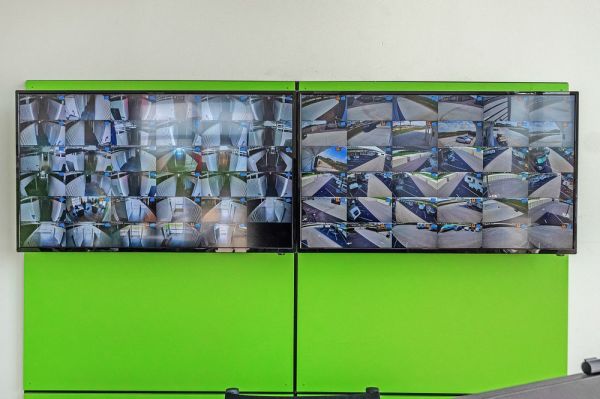 Extra Space Storage - 6153 - St Peters - Mid Rivers Mall Dr - 10130 Mid Rivers Mall Drive