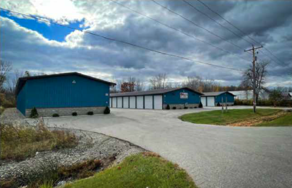 Lok-Safe Storage - 2189 Woodale Ave - 2189 Woodale Avenue