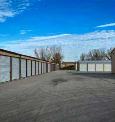 Lok-Safe Storage - 2525 University Avenue - 2525 University Avenue