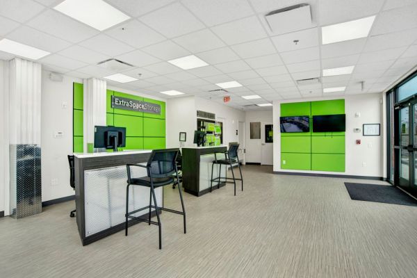 Extra Space Storage - 7345 - Hyattsville - Annapolis Rd - 6801 Annapolis Road