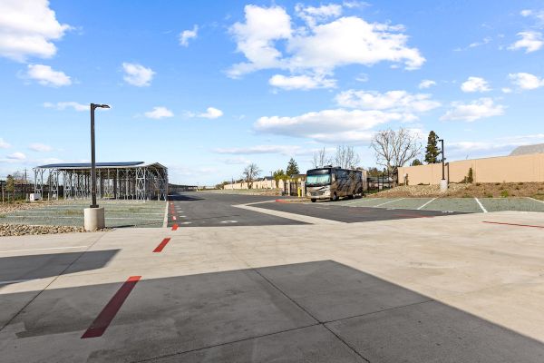 US Storage Centers - Galt - 315 A Street