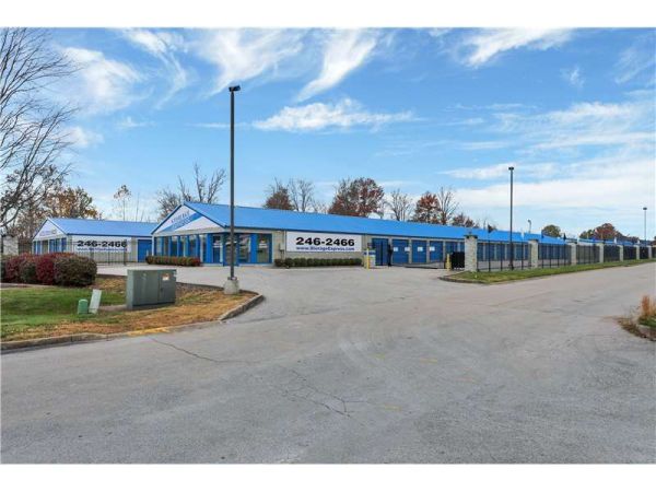 Extra Space Storage - 2141 - Sellersburg - Hardy Way - 1000 Hardy Way