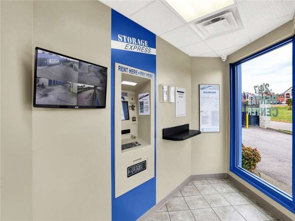 Extra Space Storage - 2141 - Sellersburg - Hardy Way - 1000 Hardy Way
