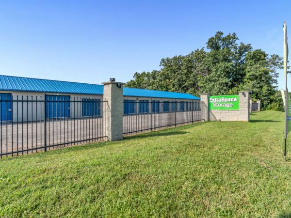 Extra Space Storage - 2154 - Mount Washington - Hwy 44 - 8331 Highway 44 East