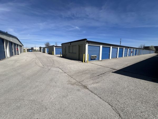 Extra Space Storage - 2155 - Fairdale - National Turnpike - 8601 National Turnpike