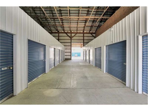 Extra Space Storage - 2158 - Heyworth - 3745 N 1475 East Rd - 3745 North 1475 East Road