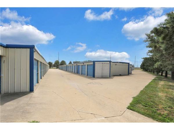 Extra Space Storage - 2162 - Morton - Jefferson St - 1039 West Jefferson Street