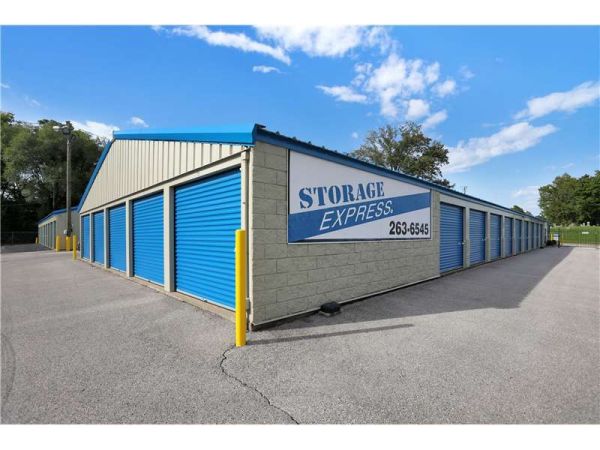 Extra Space Storage - 2172 - Mount Carmel - 3rd St - 902 West 3rd Street