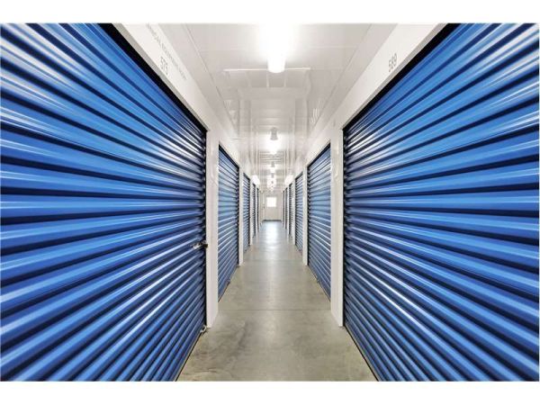Extra Space Storage - 2178 - Clarksville - Woodstock Dr - 910 Woodstock Drive