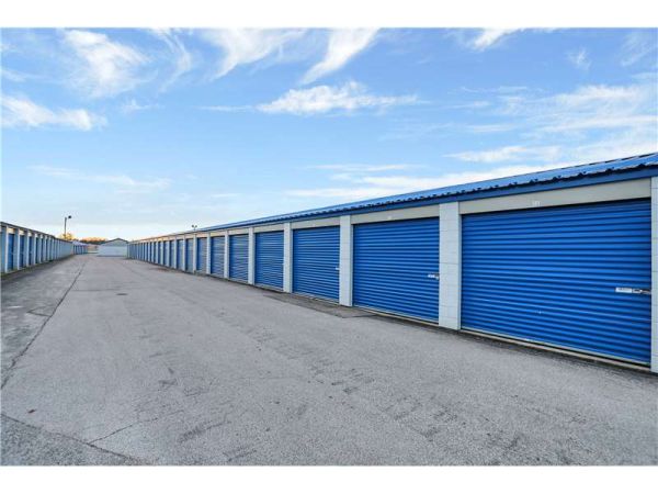 Extra Space Storage - 2183 - Madison - Michigan Road - 3645 North Michigan Road