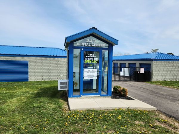Extra Space Storage - 2203 - Sidney - Vandemark Rd - 1345 North Vandemark Road