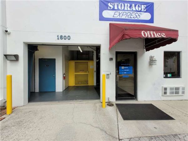 Extra Space Storage - 6136 - Tampa - Platt St - 1600 West Platt Street