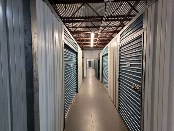 Extra Space Storage - 6136 - Tampa - Platt St - 1600 West Platt Street