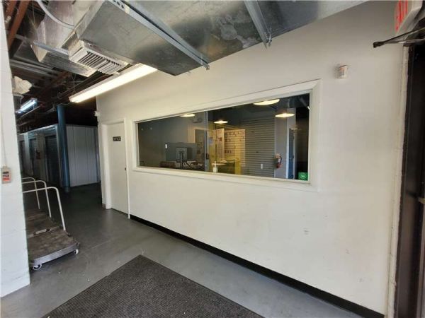 Extra Space Storage - 6136 - Tampa - Platt St - 1600 West Platt Street