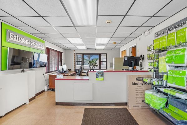 Extra Space Storage - 6200 - Montgomery - Neelytown Rd - 130 Neelytown Road